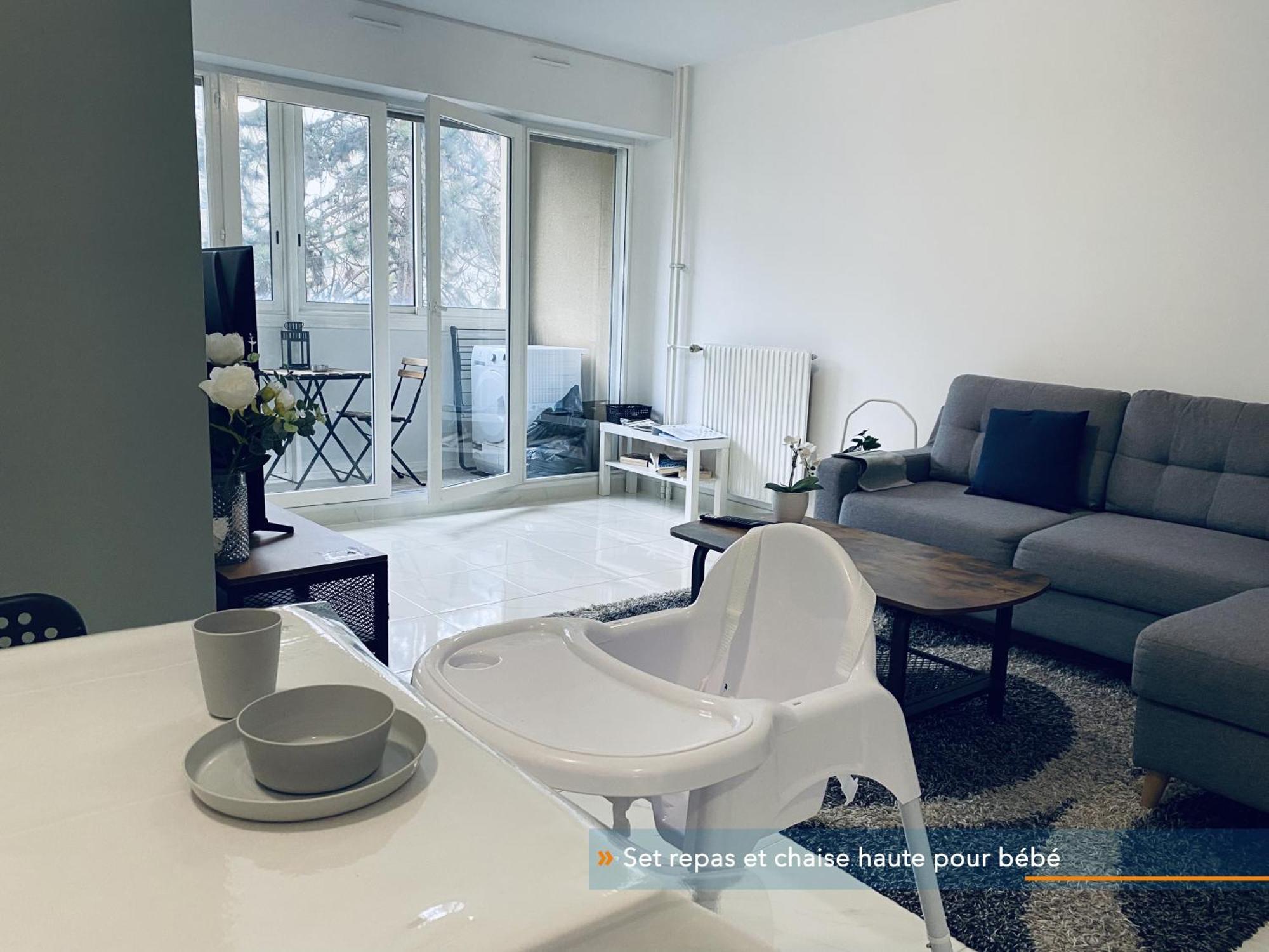 Appartement Parisien Neuf, Moderne Avec Une Grande Salon, 2 Chambres, 4 Lits, Parking Gratuit, 15Min De Paris Et 13 Min Aeroport Orly ヴィトリー・シュル・セーヌ エクステリア 写真