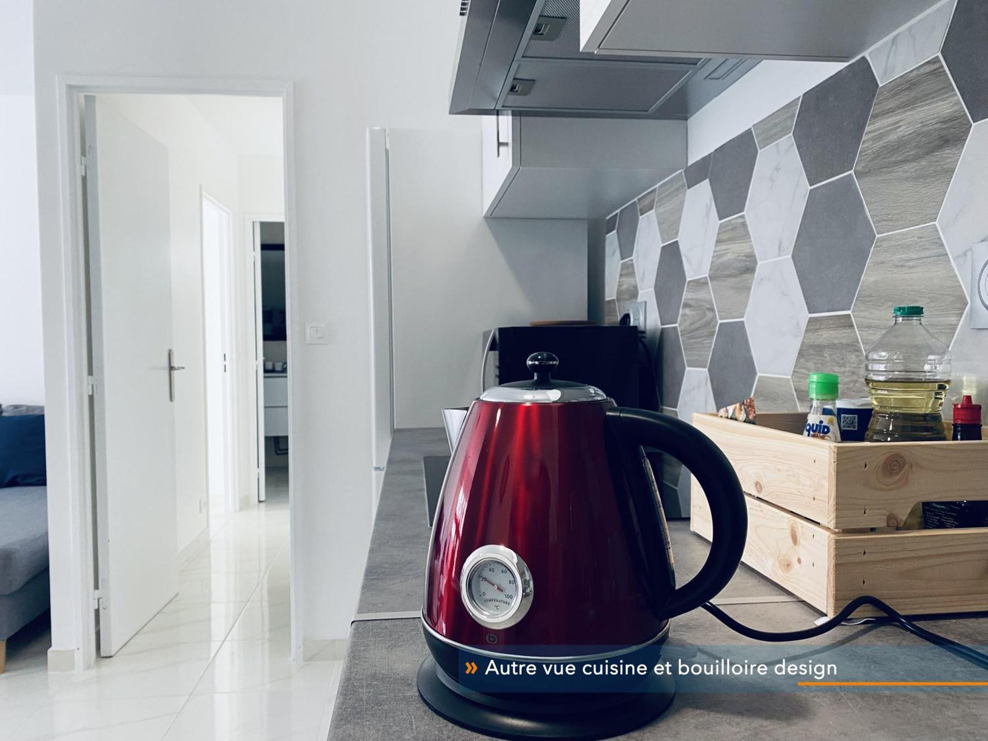 Appartement Parisien Neuf, Moderne Avec Une Grande Salon, 2 Chambres, 4 Lits, Parking Gratuit, 15Min De Paris Et 13 Min Aeroport Orly ヴィトリー・シュル・セーヌ エクステリア 写真