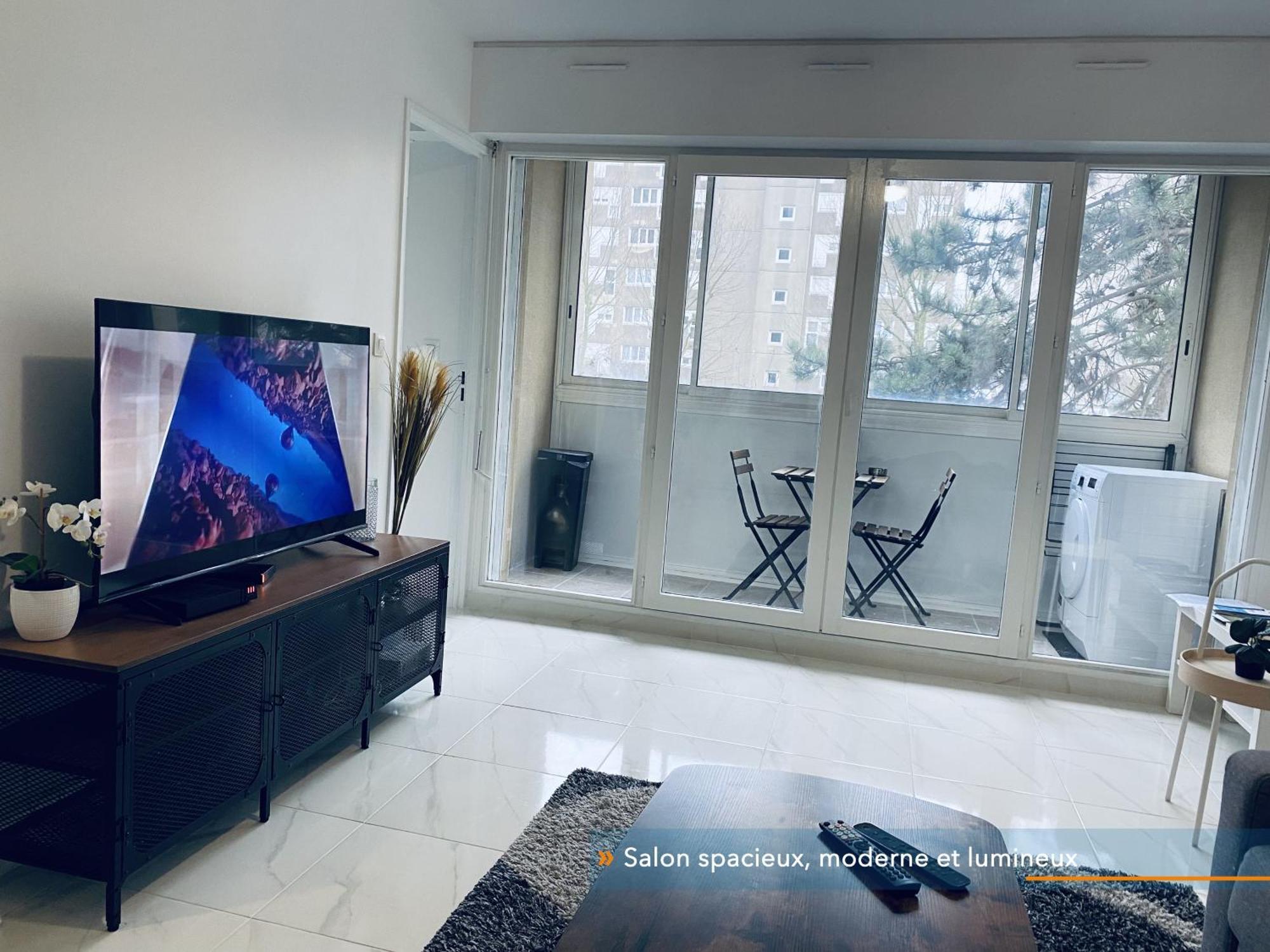 Appartement Parisien Neuf, Moderne Avec Une Grande Salon, 2 Chambres, 4 Lits, Parking Gratuit, 15Min De Paris Et 13 Min Aeroport Orly ヴィトリー・シュル・セーヌ エクステリア 写真